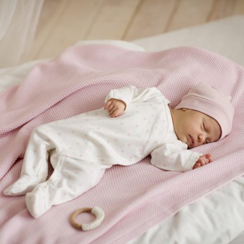 Pinokio - Lovely Day patentos kislány rugdalózó virág ekrü 62