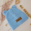 Zyzio & Zuzia kisfiú KAZUM kétrétegű kötött sapka fülecskékkel felhajtható fazonban babakék 0-4 hónap (34-40 cm)
