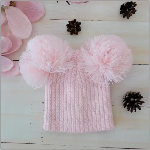 Zyzio & Zuzia kislány kétrétegű kötött baba sapka két pomponnal rózsaszín 4-8 hónap (42-44 cm)