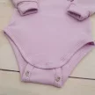 Zyzio & Zuzia kislány babával együtt növő hosszú ujjú body fodorral lila 68/74