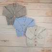 Zyzio & Zuzia kisfiú mogyoróbarna elegáns kötött baba kardigán gombokkal 68