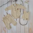 Zyzio & Zuzia uniszex 3 részes bordázott baba szett bodyval és sapkával bézs 62